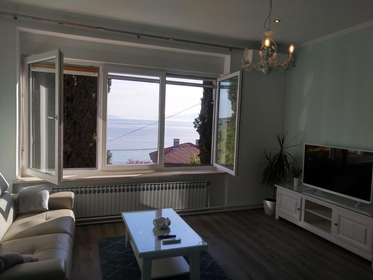 Apartment Villa Edmea 2 Риека Экстерьер фото